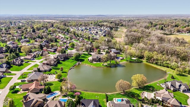 1017 Silver Lake Circle, Greenwood, IN 46142