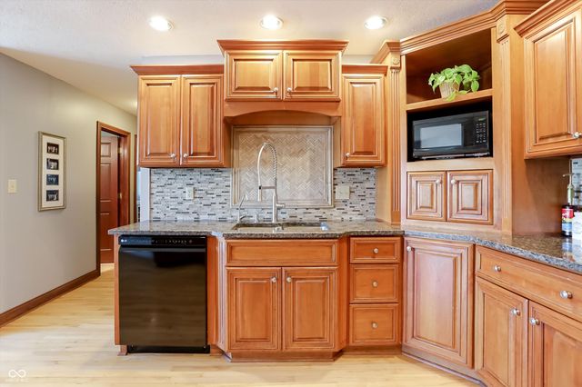 1017 Silver Lake Circle, Greenwood, IN 46142