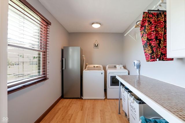 1017 Silver Lake Circle, Greenwood, IN 46142