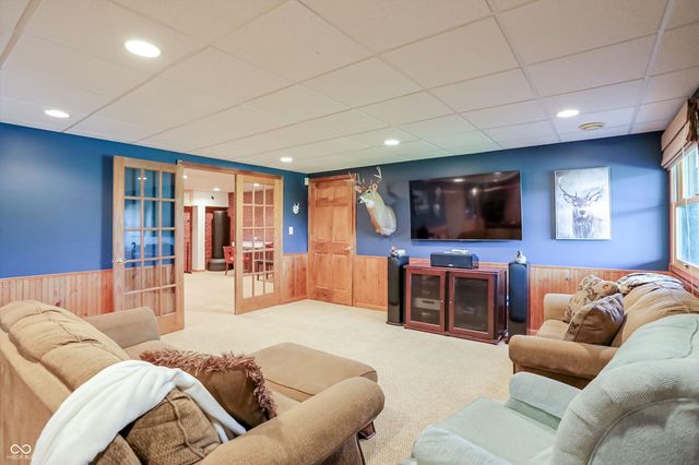1017 Silver Lake Circle, Greenwood, IN 46142