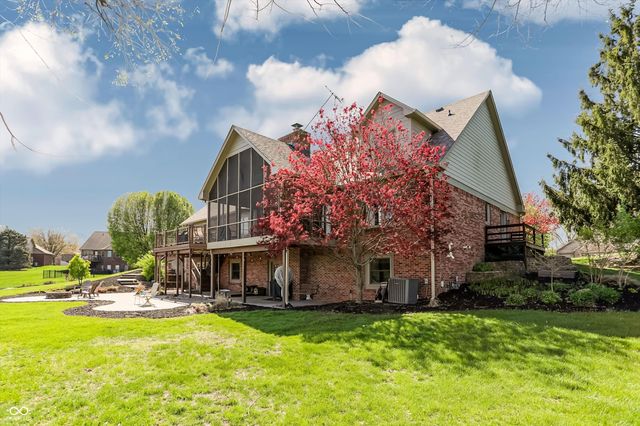 1017 Silver Lake Circle, Greenwood, IN 46142