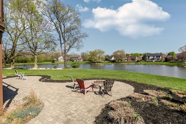 1017 Silver Lake Circle, Greenwood, IN 46142