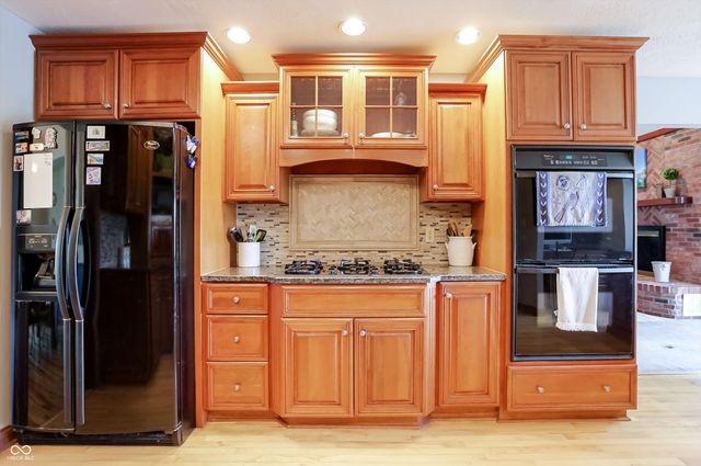1017 Silver Lake Circle, Greenwood, IN 46142