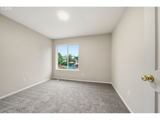 2346 N IRVINE St, Cornelius, OR 97113