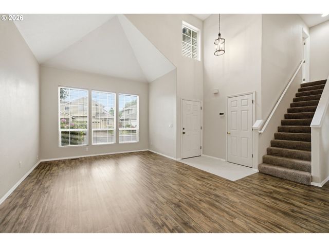 2346 N IRVINE St, Cornelius, OR 97113