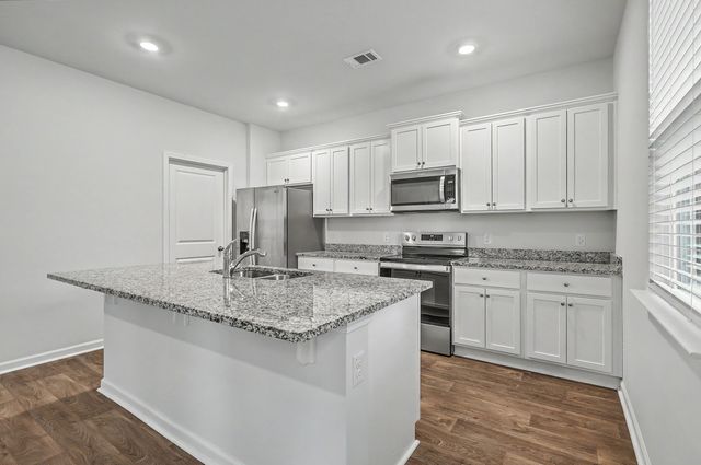 146 Morning View Way, Moncks Corner, SC 29461