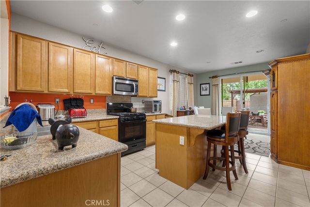 13035 Bowker Play Court, Beaumont, CA 92223