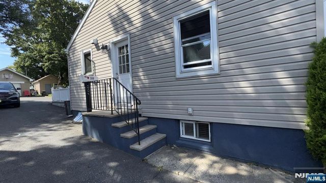 109 Lee Avenue 2nd floor, Haledon, NJ 07508