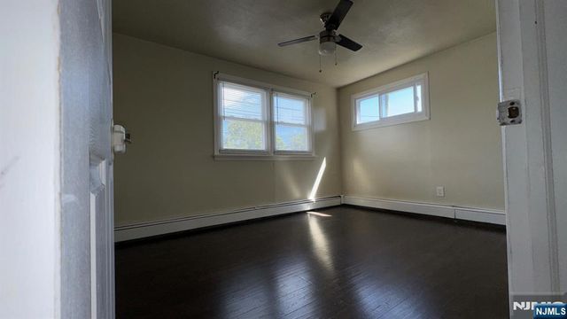 109 Lee Avenue 2nd floor, Haledon, NJ 07508