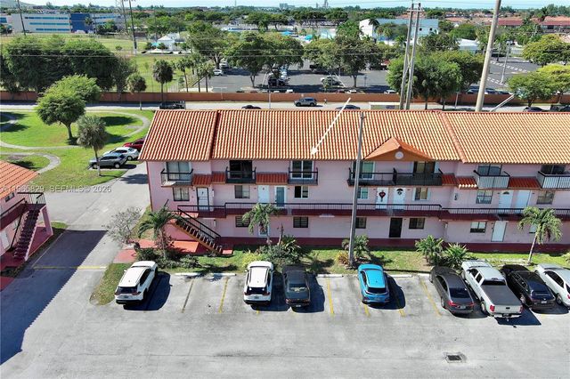 2162 W 60th St 14203, Hialeah, FL 33016