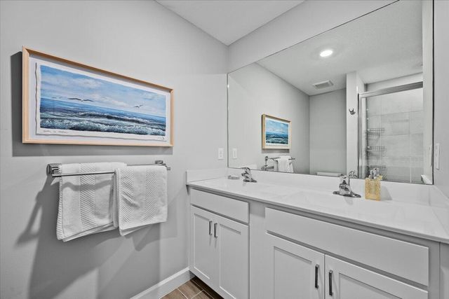 6013 Woods Edge Circle, Riviera Beach, FL 33410