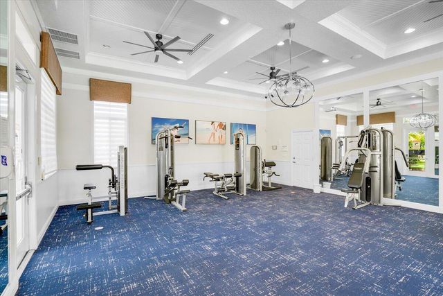 6013 Woods Edge Circle, Riviera Beach, FL 33410