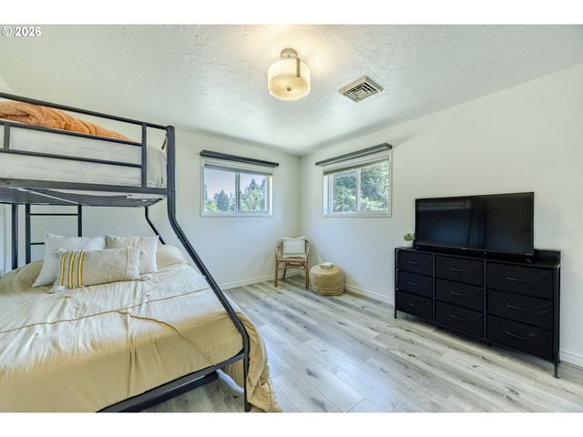 91910 MARCOLA Rd, Springfield, OR 97478