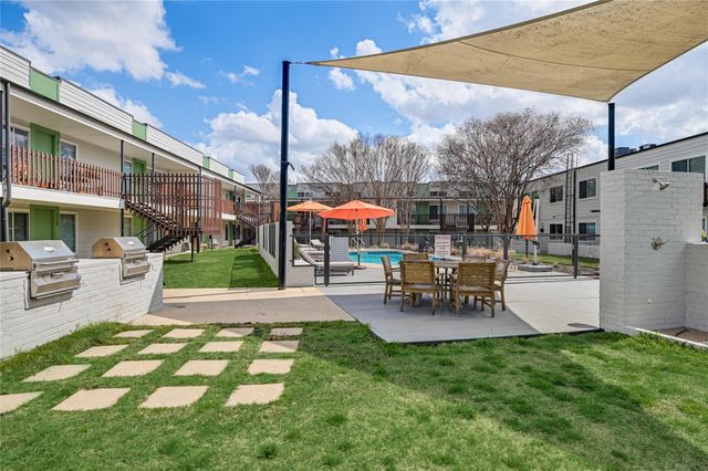 2200 Dickson DR 128, Austin, TX 78704