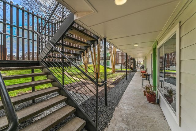 2200 Dickson DR 128, Austin, TX 78704