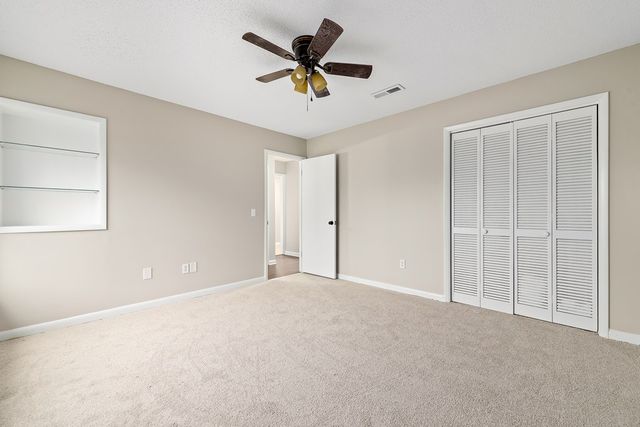 110 Vintage Ln, Enterprise, AL 36330