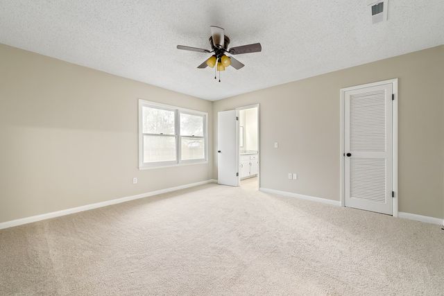 110 Vintage Ln, Enterprise, AL 36330