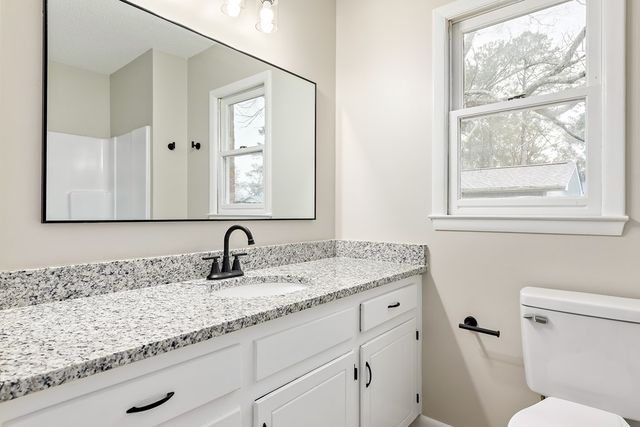 110 Vintage Ln, Enterprise, AL 36330