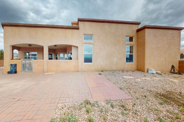 4013 Huron Drive NE, Rio Rancho, NM 87144