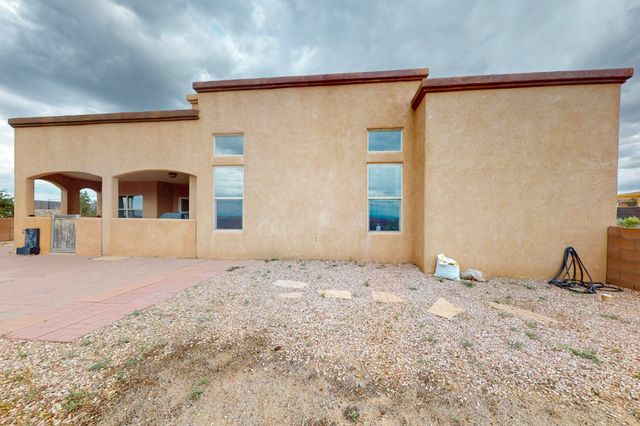 4013 Huron Drive NE, Rio Rancho, NM 87144