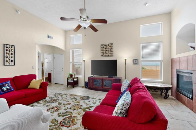 4013 Huron Drive NE, Rio Rancho, NM 87144