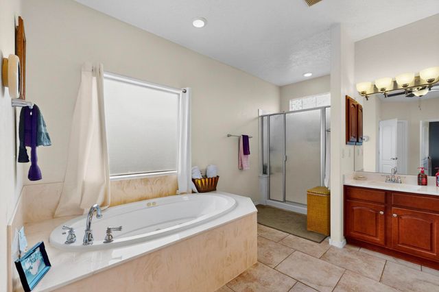 4013 Huron Drive NE, Rio Rancho, NM 87144