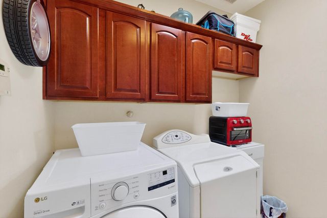 4013 Huron Drive NE, Rio Rancho, NM 87144