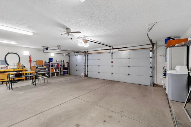 4013 Huron Drive NE, Rio Rancho, NM 87144