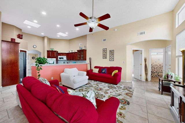 4013 Huron Drive NE, Rio Rancho, NM 87144