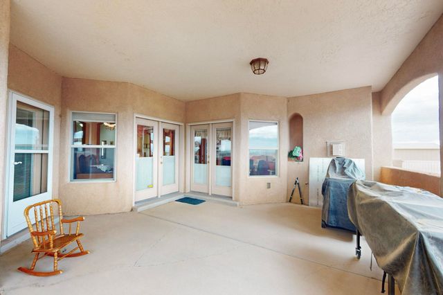 4013 Huron Drive NE, Rio Rancho, NM 87144