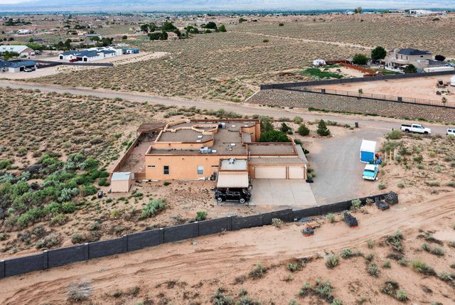 4013 Huron Drive NE, Rio Rancho, NM 87144