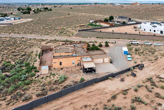 4013 Huron Drive NE, Rio Rancho, NM 87144