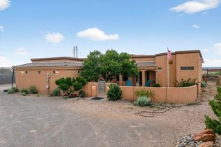 4013 Huron Drive NE, Rio Rancho, NM 87144