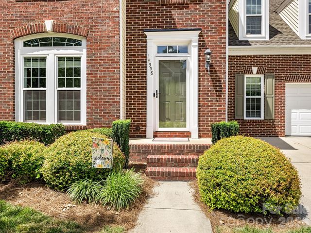 14558 Greenpoint Lane, Huntersville, NC 28078