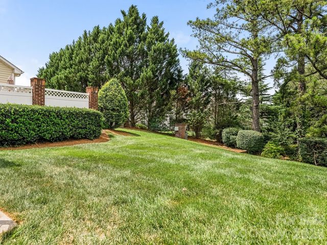 14558 Greenpoint Lane, Huntersville, NC 28078