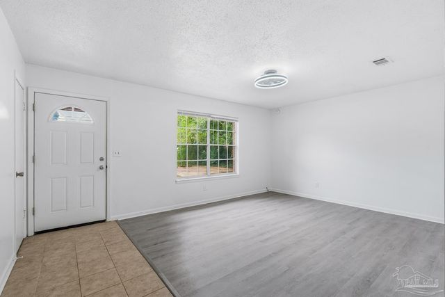 4305 Galt City Rd, Milton, FL 32583