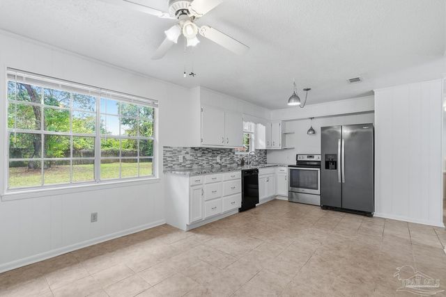 4305 Galt City Rd, Milton, FL 32583