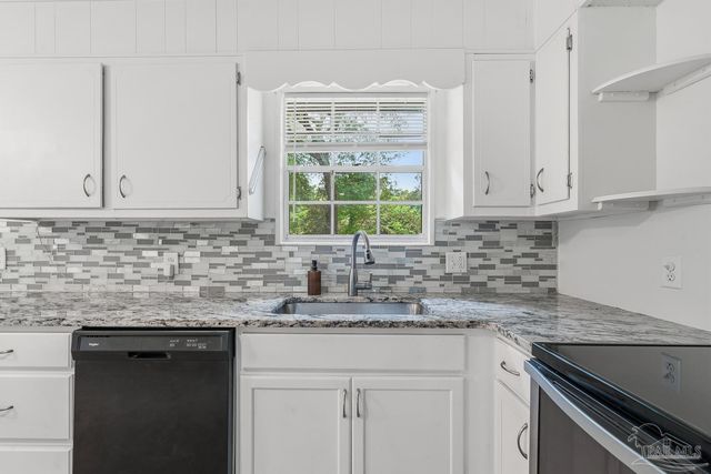 4305 Galt City Rd, Milton, FL 32583