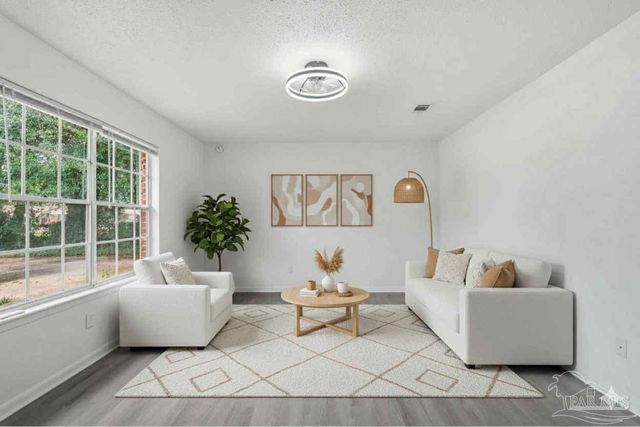 4305 Galt City Rd, Milton, FL 32583