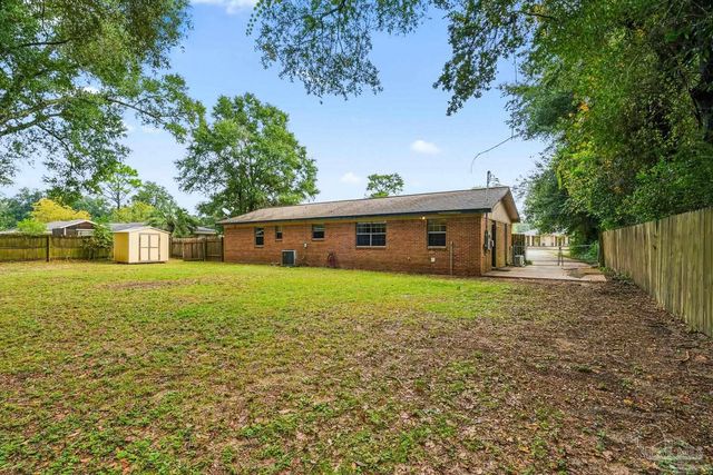 4305 Galt City Rd, Milton, FL 32583