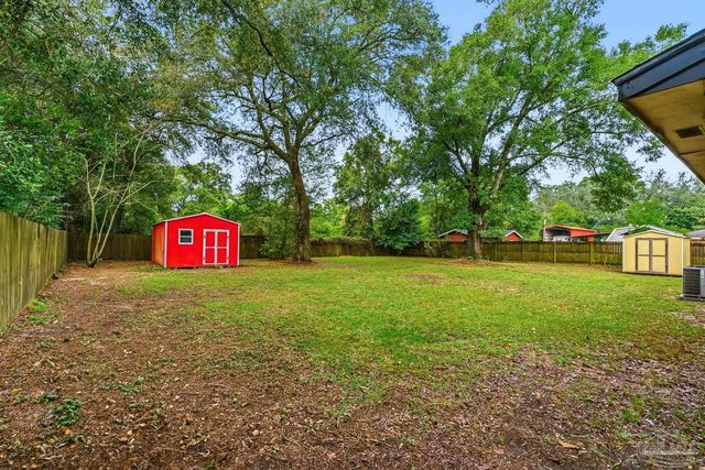 4305 Galt City Rd, Milton, FL 32583