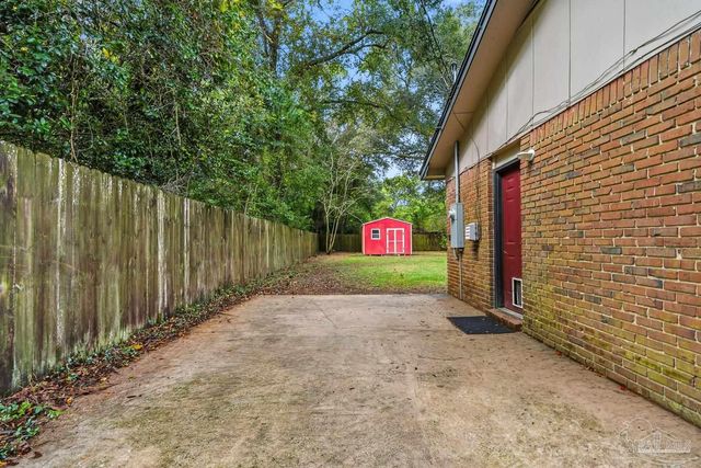 4305 Galt City Rd, Milton, FL 32583