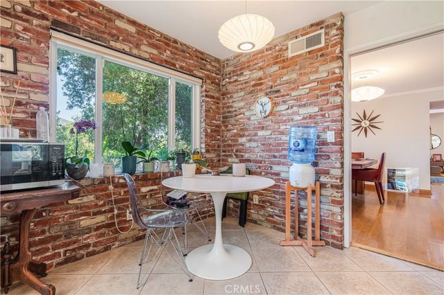 3636 Dellvale Place, Encino, CA 91436