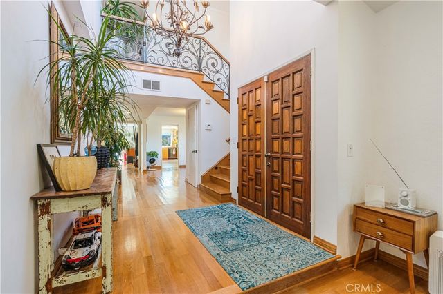 3636 Dellvale Place, Encino, CA 91436