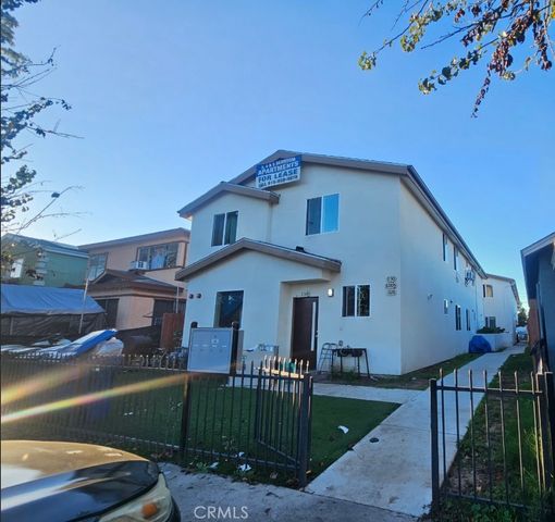 1130 E 28th Street, Los Angeles, CA 90011