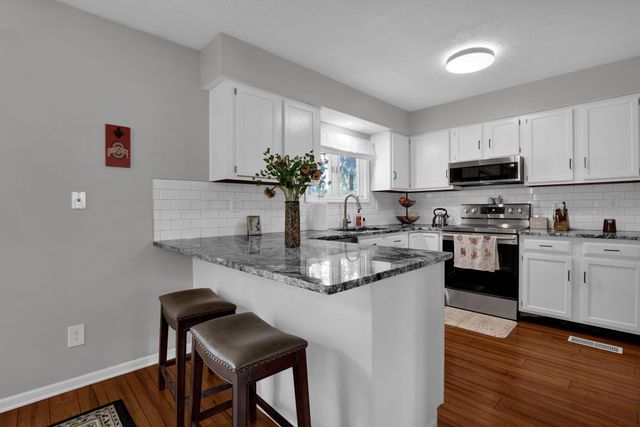 1003 Autumn Meadows Drive, Westerville, OH 43081