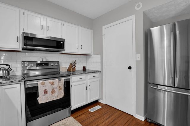 1003 Autumn Meadows Drive, Westerville, OH 43081