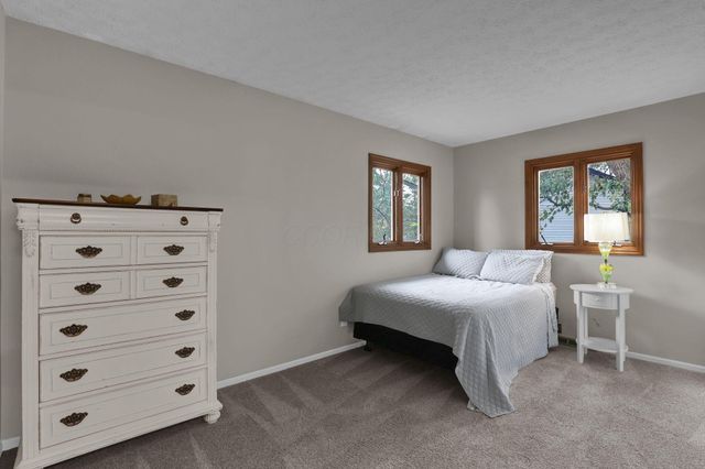 1003 Autumn Meadows Drive, Westerville, OH 43081