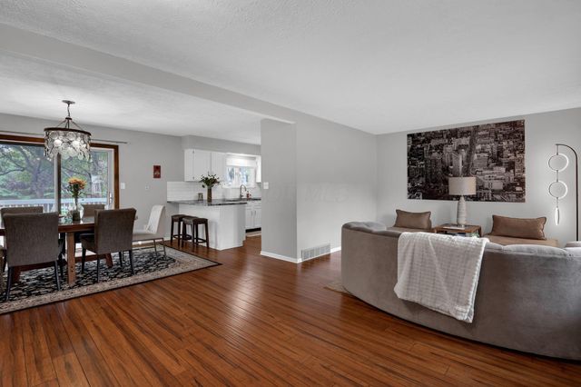 1003 Autumn Meadows Drive, Westerville, OH 43081