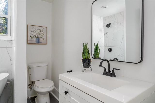 1712 Evans SW Drive, Atlanta, GA 30310